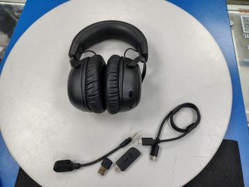 01-200763500: Hyperx cloud iii s wireless