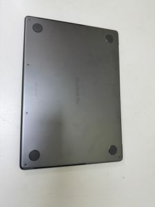 01-200771059: Apple a3401 m4 pro / 24 ram ssd 512 / 20 ceres gpu