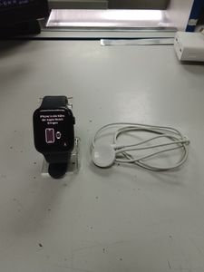 Б/в Смарт-годинник Apple watch series 9 gps 45mm aluminum case w. s. loop 01-200790945