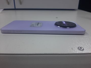 Б/у Мобильний телефон Realme 12 5g 8/256gb 01-200801904