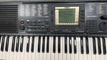 Б/у Синтезатор Yamaha psr-530 01-200594064