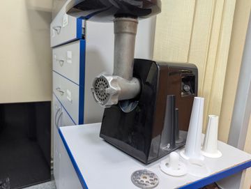 Б/в М`ясорубка Switch On mg-a0202 01-200806379