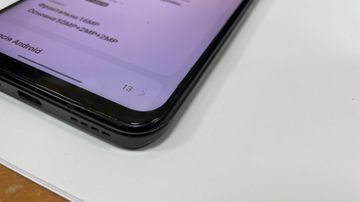 Б/у Мобильний телефон Realme 8i 4/64gb 01-200777231