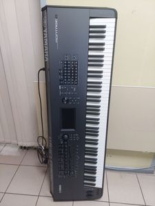 Б/в Синтезатор Yamaha montage8 01-200824740