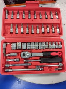 Б/в Набір автоінструментів New Tools 46 шт 16-000270144