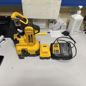 Б/в Електроножиці Dewalt dcs350nt 01-200832671