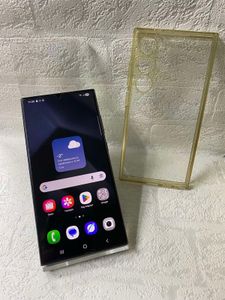 Б/в Мобільний телефон Samsung galaxy s24 ultra 12/256gb 01-200830873