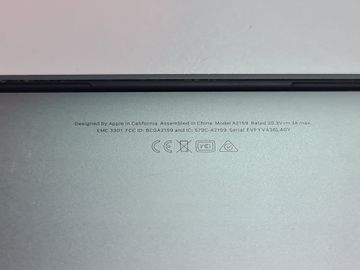 Б/в Ноутбук Apple macbook pro 2019 a2159 13,3" core i5 1,4ghz/ram8gb/ssd128gb/intel iris plus graphics 645 01-200830404