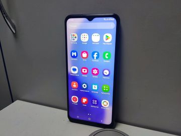 Б/в Мобільний телефон Samsung galaxy a23 4/64gb 01-200835415