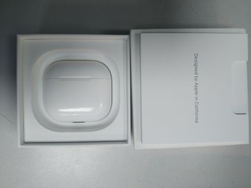 Б/у Наушники Apple airpods 4 01-200820824