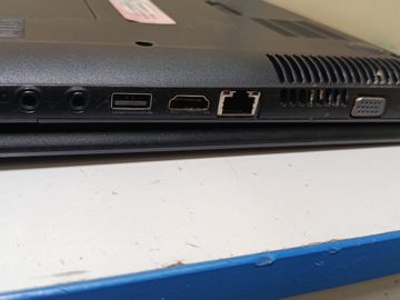 Б/в Ноутбук Compaq 15/celeron b820 ddr3/2gb ddr3/hdd 200 gb/ssd *відсутній/*інтегрована 01-200833039