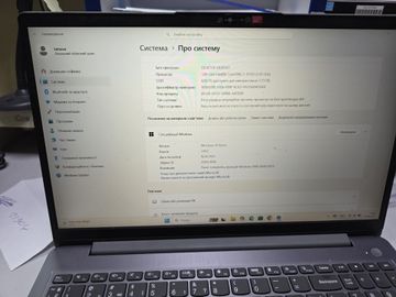 Б/у Ноутбук Lenovo ideapad 3 17iau7 01-200843701