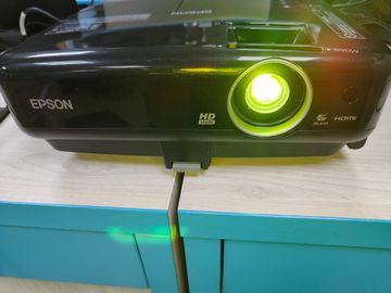 Б/в Проектор Epson mg-850hd 01-200846638