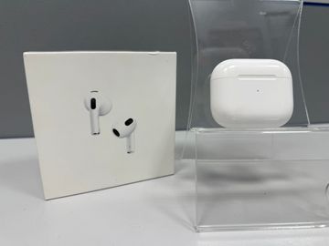 Б/в Навушники Apple airpods 3rd generation 01-200853792