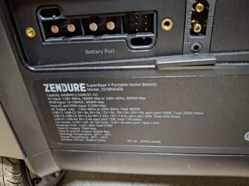 Б/в Зарядна станція Zendure superbase v6400 3800вт ups semi-solid gridflow wifi/bt 01-200862554