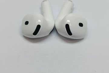 Б/у Наушники Apple airpods 4 with active noise cancellation 01-200862338