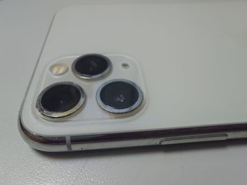 Б/у Мобильный телефон Apple iphone 11 pro max 512gb 01-200885570