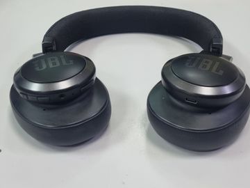 Б/в Навушники Jbl live 660nc 01-200900035