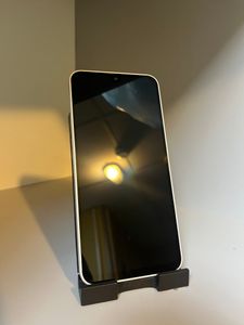 Б/у Мобільний телефон Samsung galaxy a16 4/128gb 01-200901336