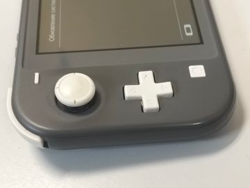 Б/у Игровая приставка Nintendo switch lite 01-200912167