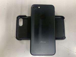Б/в Мобільний телефон Apple iphone 7 128gb 01-200919948