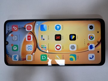 Б/в Мобільний телефон Xiaomi redmi 13c 8/256gb 01-200924321