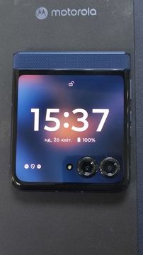 Б/в Мобільний телефон Motorola razr 60 8/256gb 01-200930603