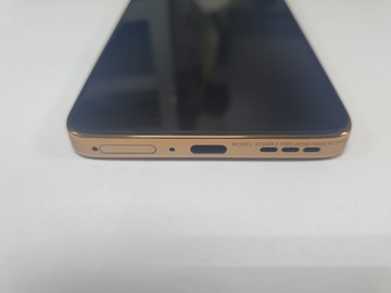 Б/в Мобільний телефон Motorola edge 50 neo 8/256gb 01-200940175