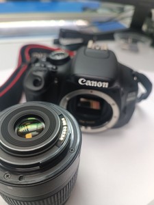 Б/в Фотоапарат Canon eos 600d + ef-s 18-55mm 3.5-5.6 iii 01-200941583