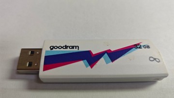 Б/в Usb-флешка Goodram 32 gb 01-200949300