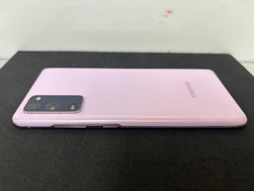 Б/в Мобільний телефон Samsung galaxy s20 fe sm-g780f 8/128gb 01-200953980