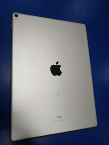 Б/в Планшет Apple ipad pro 12,9 2gen. wifi a1670 64gb 01-200963090