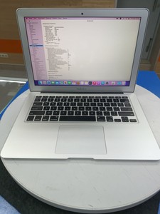 Б/в Ноутбук Apple macbook air a1466 2017 13,3" core i5 1,8ghz/ram8gb/ssd256gb/intel hd graphics 6000 01-201008837