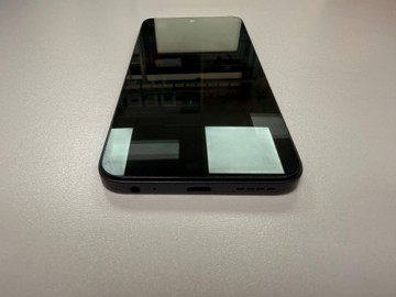 Б/у Мобільний телефон Infinix smart 10 4/64gb 01-201011594