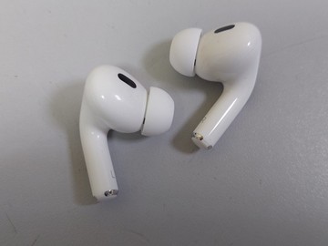 Б/в Навушники Apple airpods pro 2nd generation with magsafe charging case usb-c 01-201008758