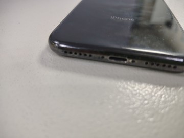 Б/у Мобільний телефон Apple iphone x 256gb 01-201017908