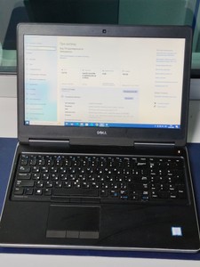 Dell 15/core i7 6820hq ddr3/16gb ddr3/hdd 500 gb/ssd 256 gb/quadro m1200 4gb