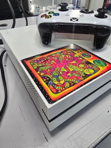 Б/в Ігрова приставка Microsoft xbox one s 500gb 01-200901210