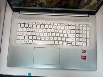 Б/в Ноутбук Hp 17/ryzen 3 5300u ddr4/8gb ddr4/hdd *відсутній/ssd 250 gb/*інтегрована 01-201054971