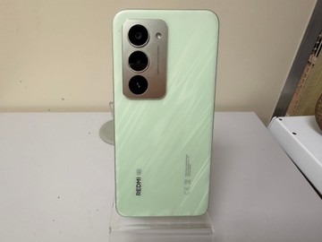 Б/в Мобільний телефон Xiaomi redmi 15 5g 4/128gb 01-201101151