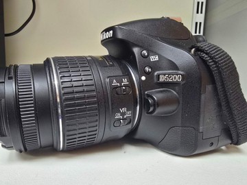 Б/в Фотоапарат Nikon d5200 af-s nikkor 18-55mm 1:3.5-5.6g ii 01-201101648