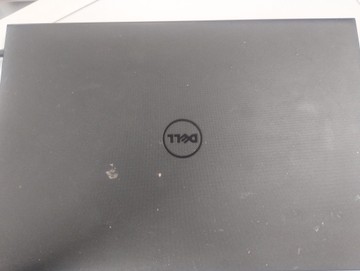 Б/в Ноутбук Dell 15/core i5 8250u ddr4/8gb ddr4/hdd 1000 gb/ssd *відсутній/radeon 520 2gb 01-201102610