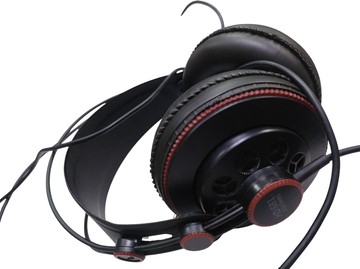 Б/в Навушники Superlux hd-681f 01-201127007