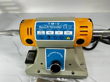 Б/в Шліфувальний верстат Bench Grinder tm-2 200w 01-201131352