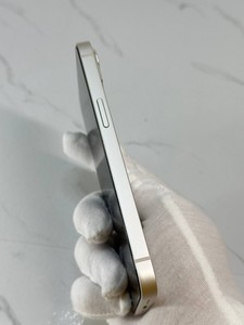 Б/в Мобільний телефон Apple iphone 13 128gb 01-201138410