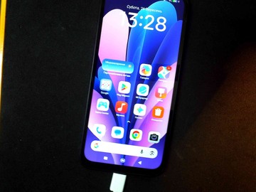 Б/в Мобільний телефон Xiaomi redmi 15c 4g 4/128gb 01-201142732