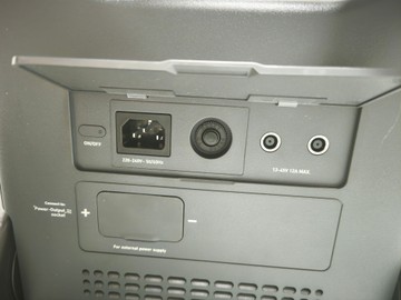 Б/в Зарядна станція Hinen ps 3000 01-201146661