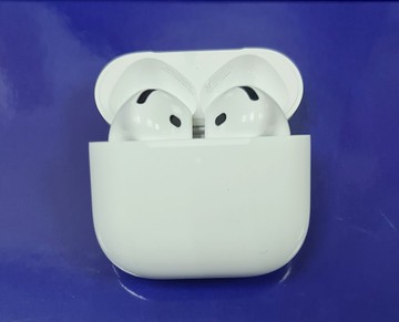 Б/у Навушники Apple airpods 4 01-201149952