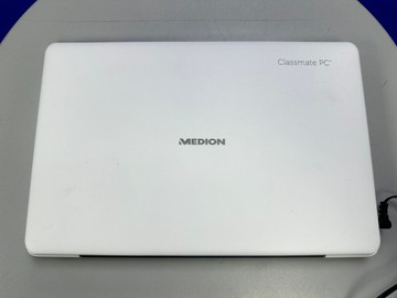 Б/в Ноутбук Medion celeron n3450 ddr3/4gb ddr3/ssd 64 gb/*інтегрована 01-201151138