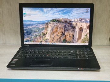 Toshiba 15/e1 2100 ddr3/5gb ddr2/hdd 500 gb/ssd *відсутній/*інтегрована